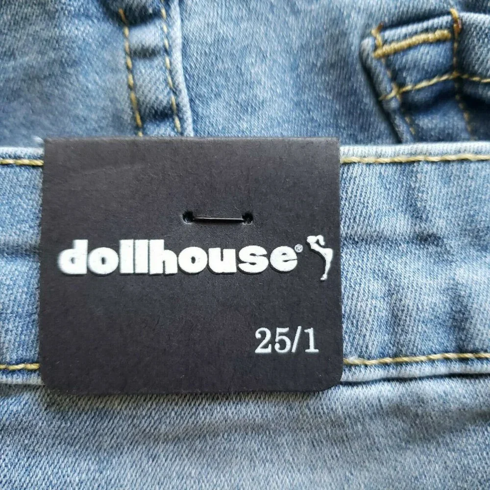 Dollhouse NWT Junior High Waisted Denim Shorts - Picture 5 of 9